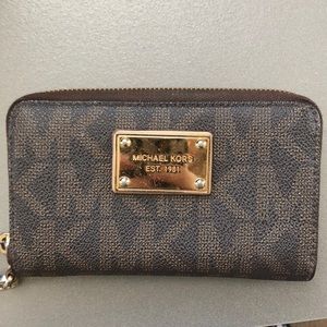 Michael Kors wallet